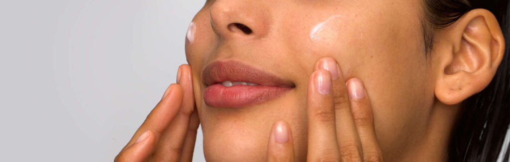 Moisturize Your Skin Daily. Moisturizer Helps To Keep Your Skin Hydrated And Supple. Choose A Moisturizer That Is Appropriate For Your Skin Type.