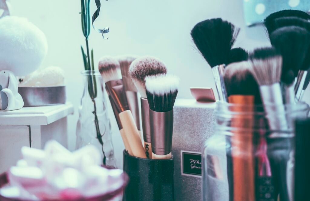  What Are Some Beauty Products That Can Help In Reducing Acne Or Blemishes Without Causing Irritation?